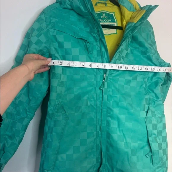 Trilogy Green Checkered Ski/Snowboard coat - Size S - Picture 11 of 17
